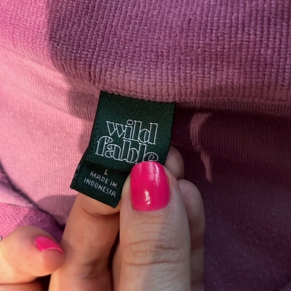 Wild Fable Size L Purple Velour Quarter Zip Graphic Travel Print - Picture 4 of 4